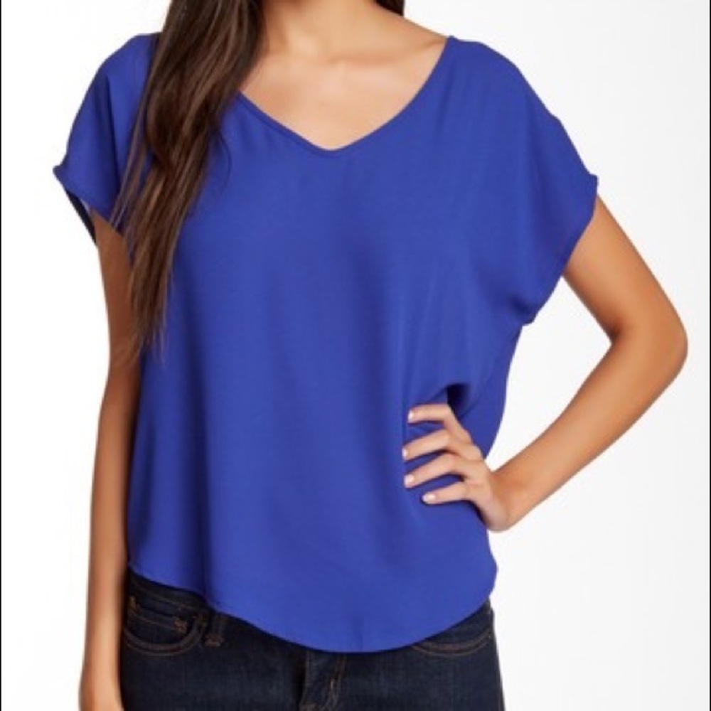 Lush V-neck dolman sleeve tee